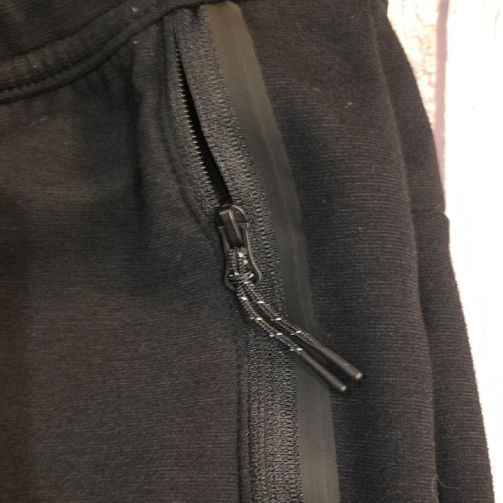 Men's Black Casual Shorts - Picture 3 of 6